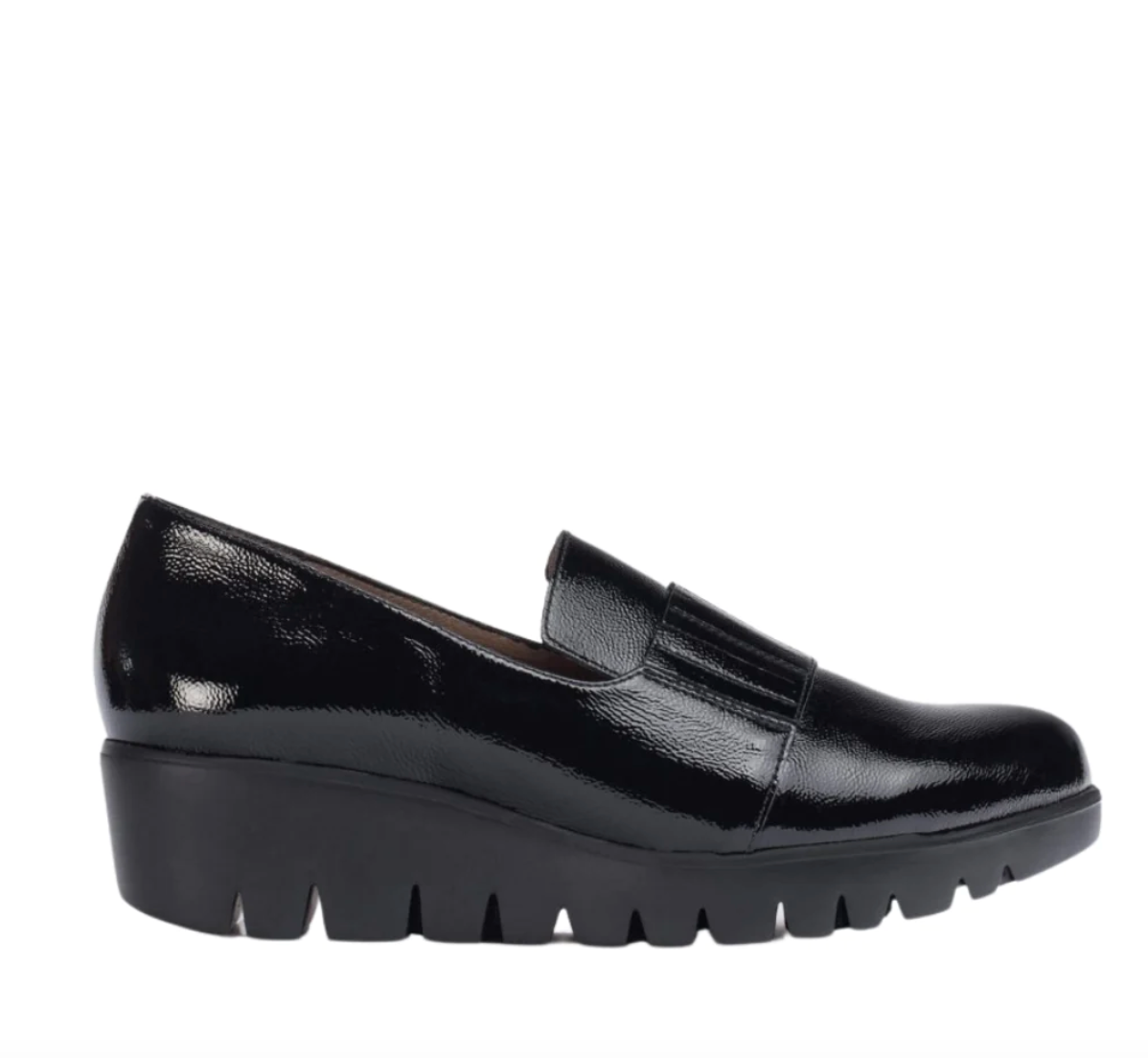 Platform clearance patent loafers