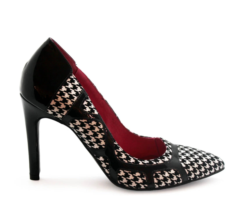 Houndstooth heels 2024