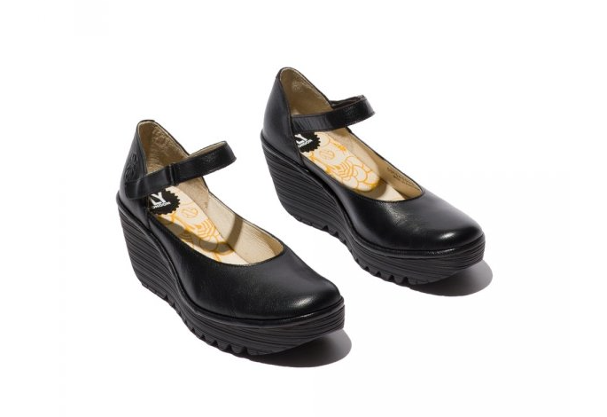 Fly london 2025 yasi wedge