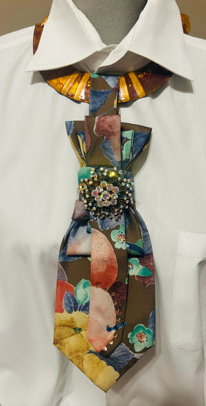 Dani XX "Floral forest" Vintage necklace Tie