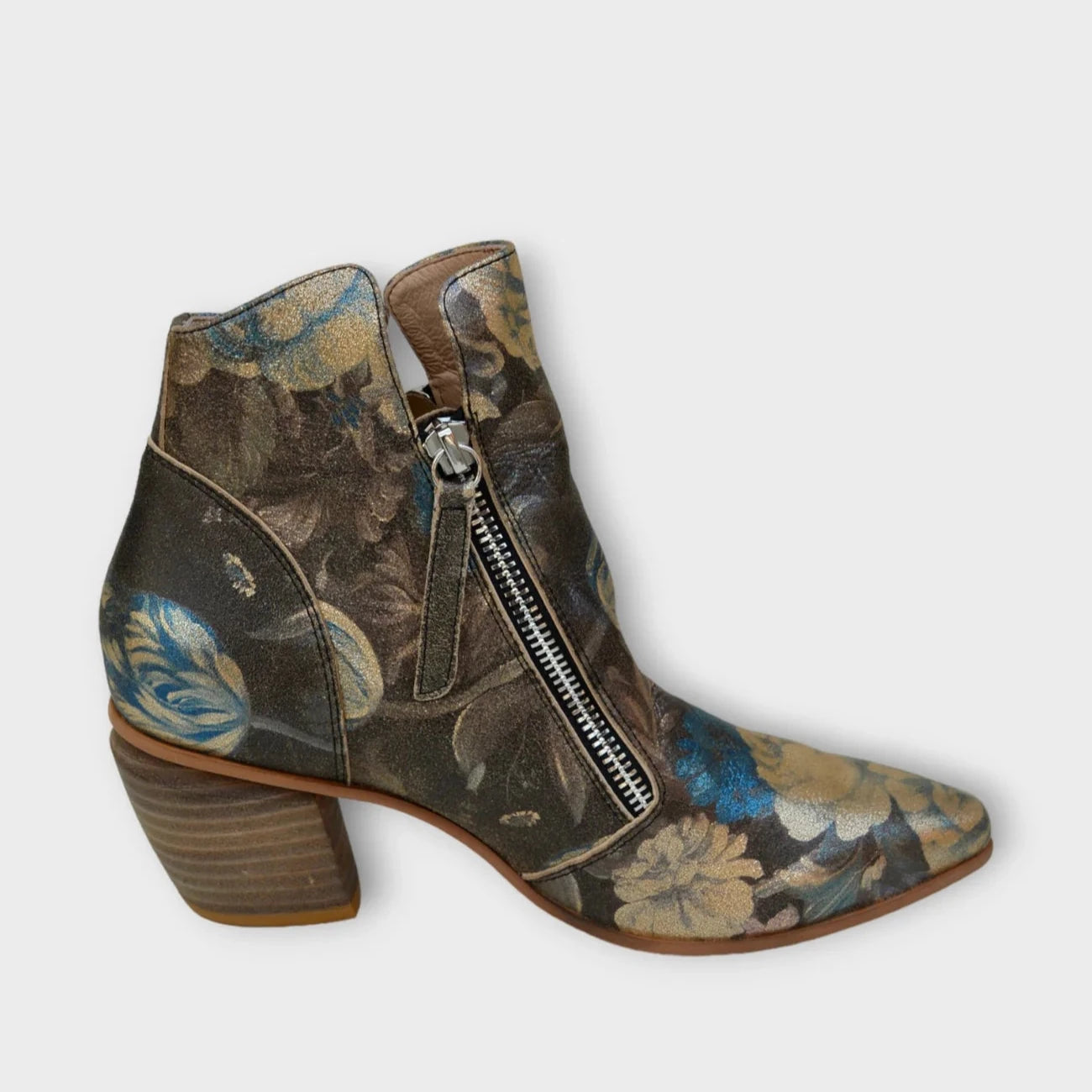 Django & Juliette "Jazzy" Brown/Blue Floral - Short Boot