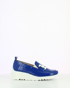 Wonders E-6723 electric blue loafer