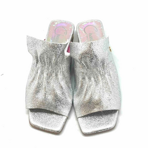 Chanii B "Fizzy" Silver Metallic - Slide