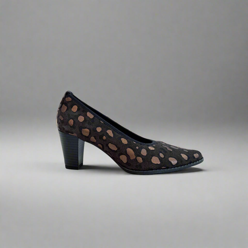 Geo Reino "Alvino" Brown and bronze suede pump