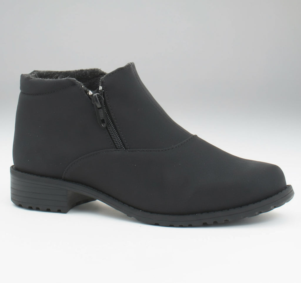 New Women's TOE WARMERS LOREN low zip boot MADE IN CANADA