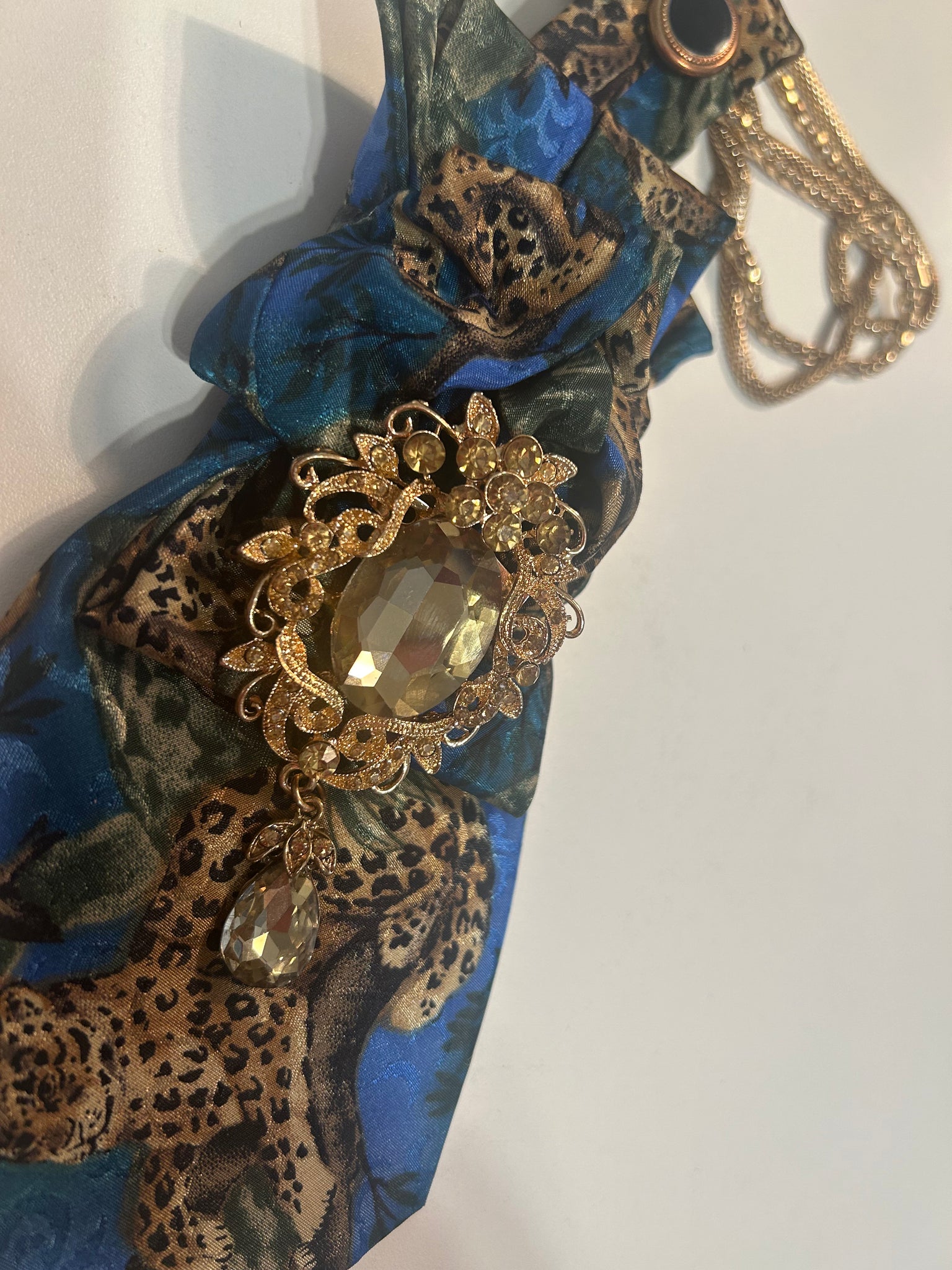 Dani XX "Blue Leopard" Vintage necklace Tie