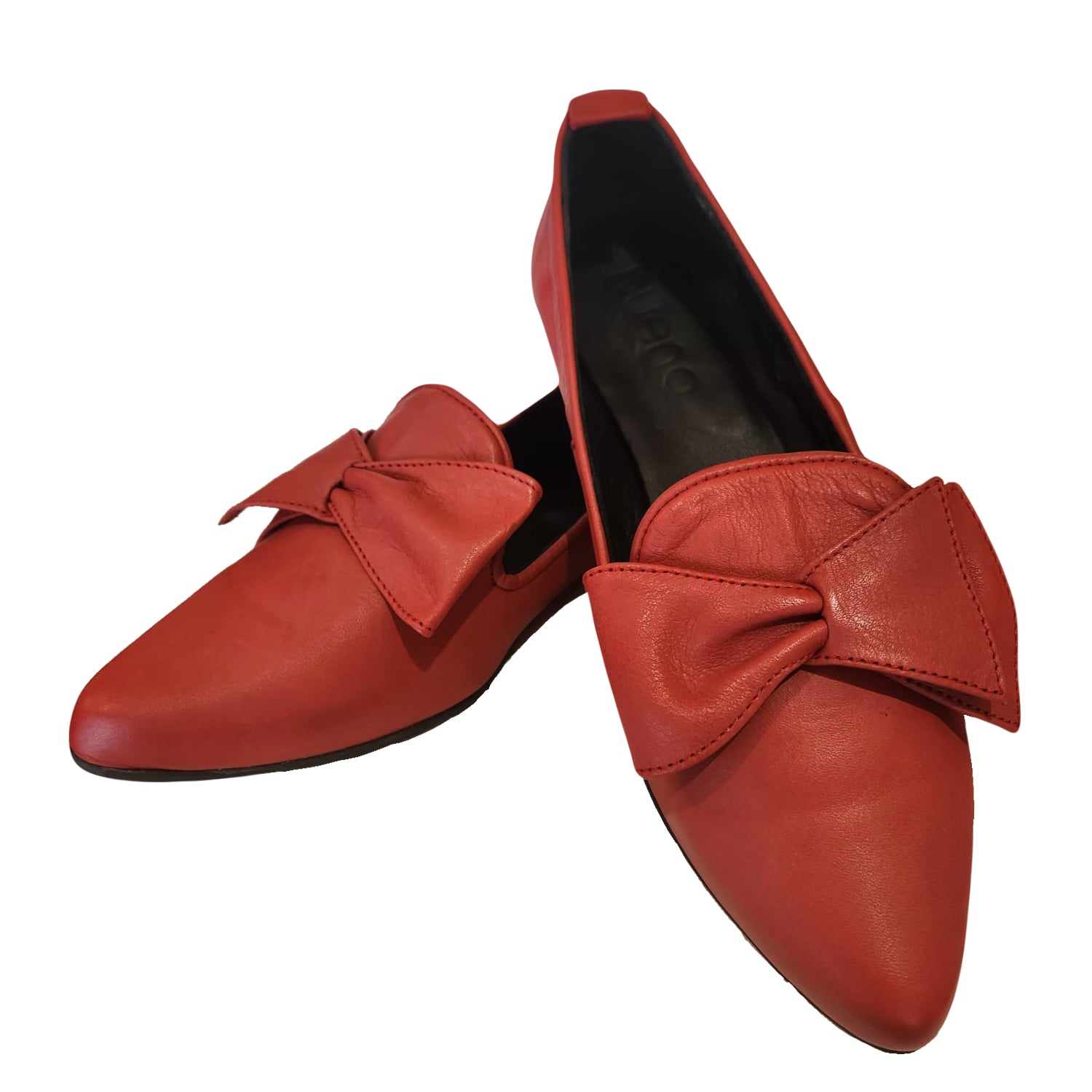 Bueno "Ilyanna" Red - Flat Shoe