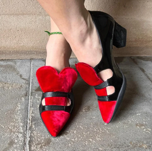 Chanii B "Lucy" Red Velvet Heart/Black - Pump