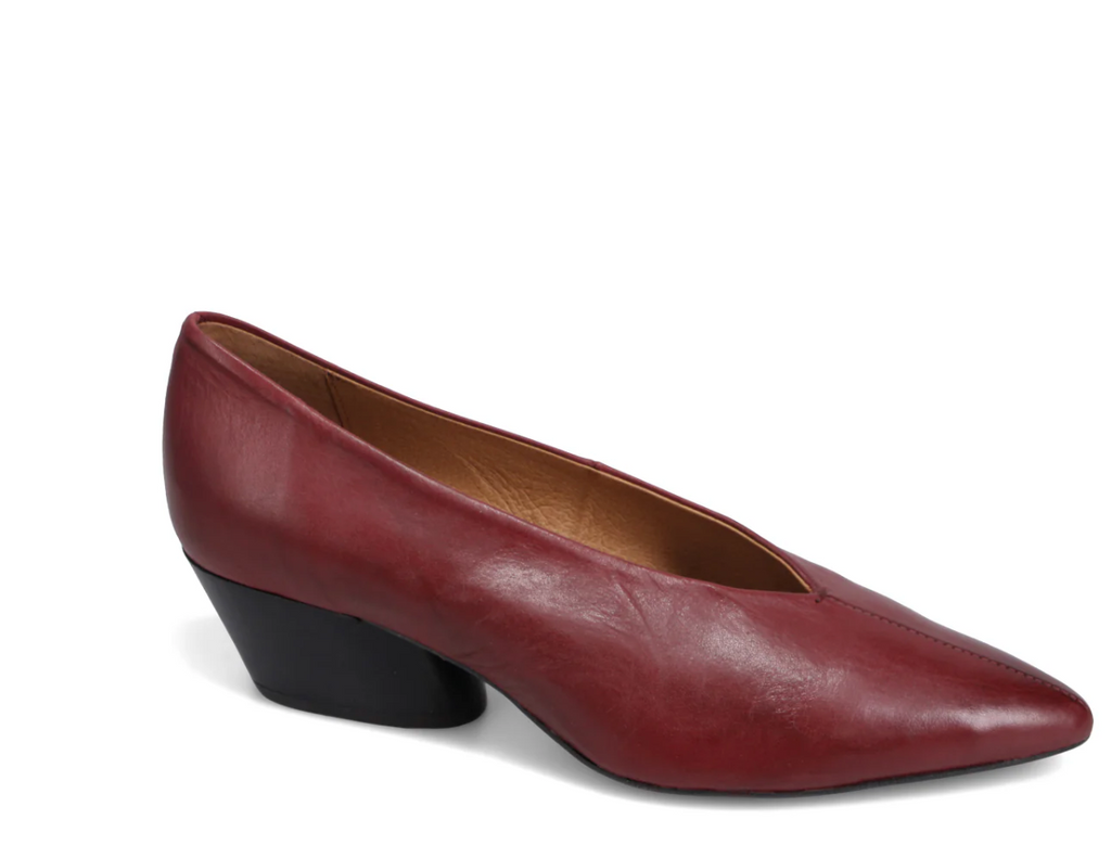 Miz Mooz Holly Bordeaux pump