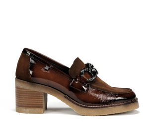 Dorking D9193 Brown patent loafer