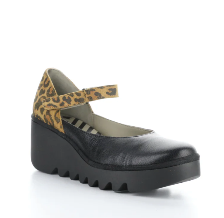 Fly London "Bawo" Black/leopard shoe withg ankle strap