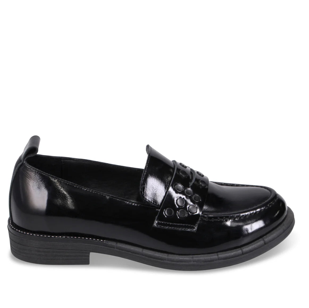 Bueno "Memphis" Black Patent - Loafer