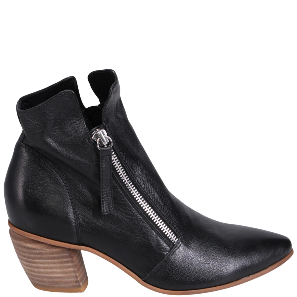 Django & Juliette "Jazzy" Black - Short Boot