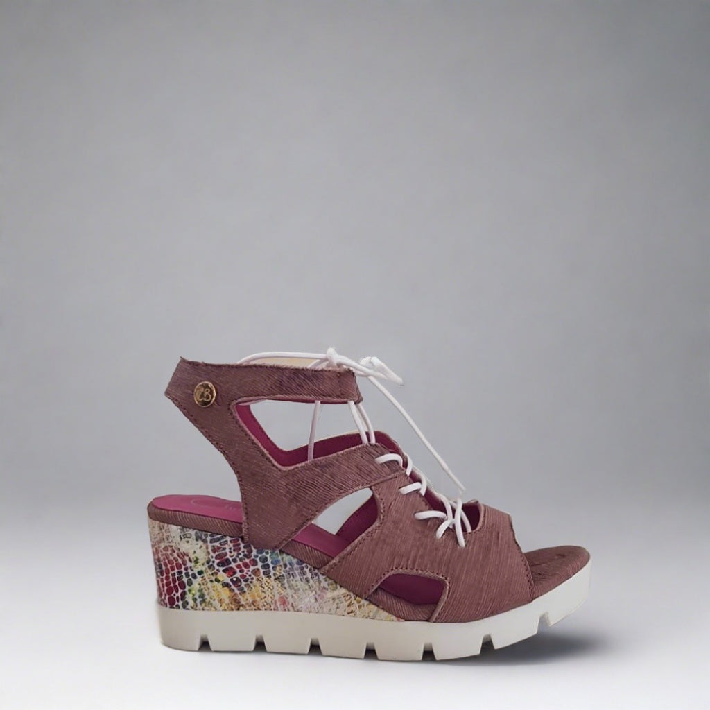 Chanii b "Sissors" Pink sandal with multi sole