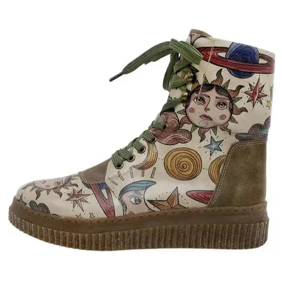 DOGO "Future - Dreams for Dreamers Print" Beige/Multicolour - Short Boot