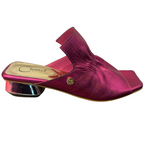 Chanii B "Fizzy" Fuchsia Metallic - Slide