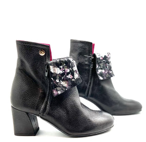 Chanii B "Mais Bien" Black Antique - Ankle Boot