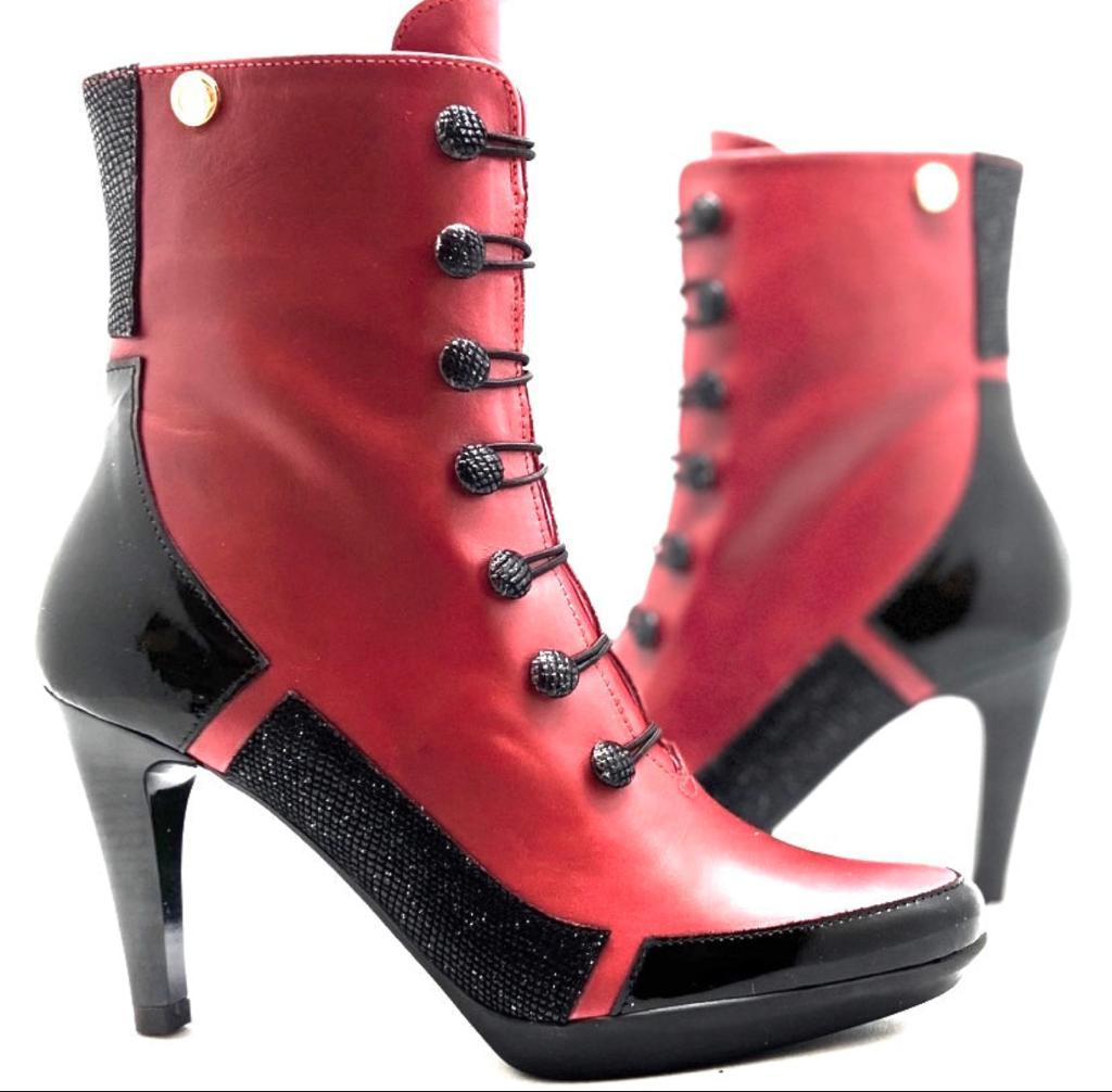 Chanii B "St Lucia" Red/Black - Short Boot