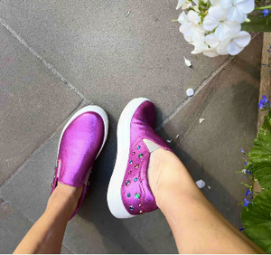 Chanii b Scala Jewel- Fuchsia metallic sneaker