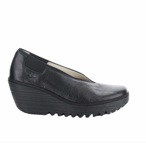 Fly London "Yoza" Black - Slip-on Wedge