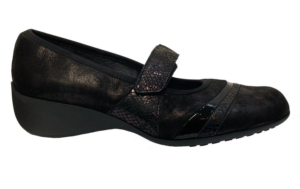 Artika Soft "Aquinol" Black - Slip-On Shoe
